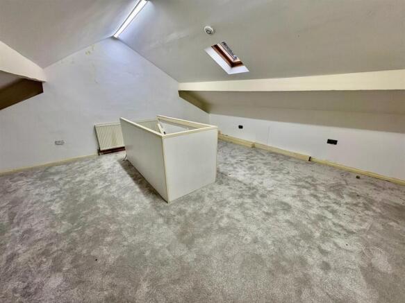 4 bed Terraced for sale Image 7