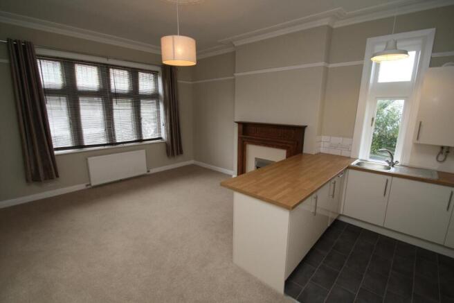 1 bed Flat to rent Image 6