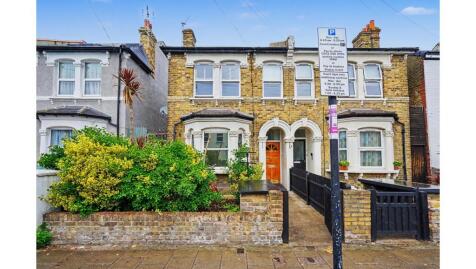 16A Fountain Road, Tooting, London, SW17