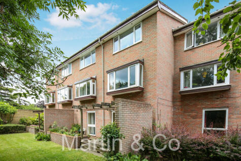 Engadine Close , Park Hill