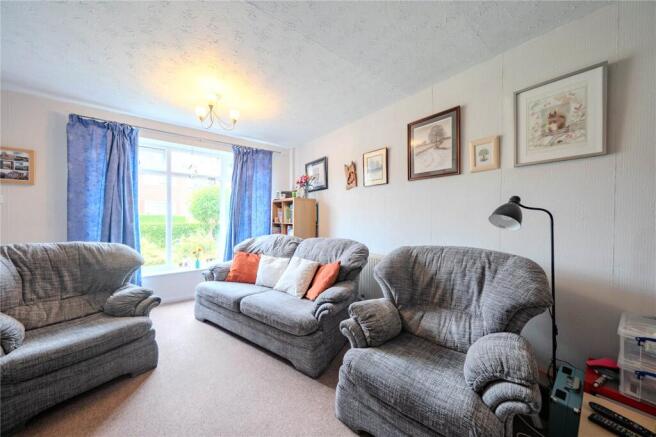 3 bed Semi-Detached for sale Image 2