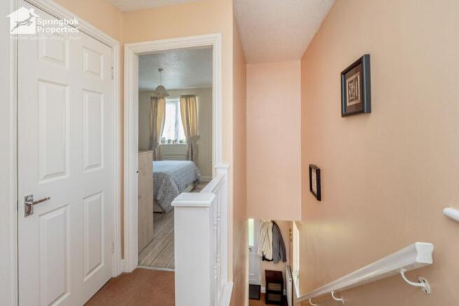2 bed Semi-Detached for sale Image 7