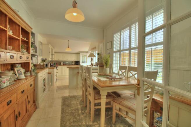 Kitchen 2a