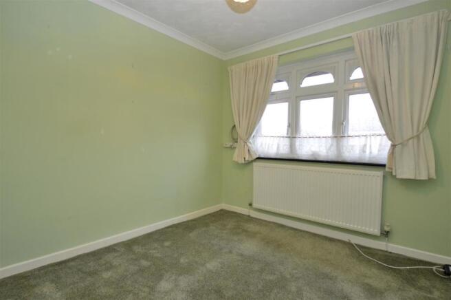 Bed room 2.JPG