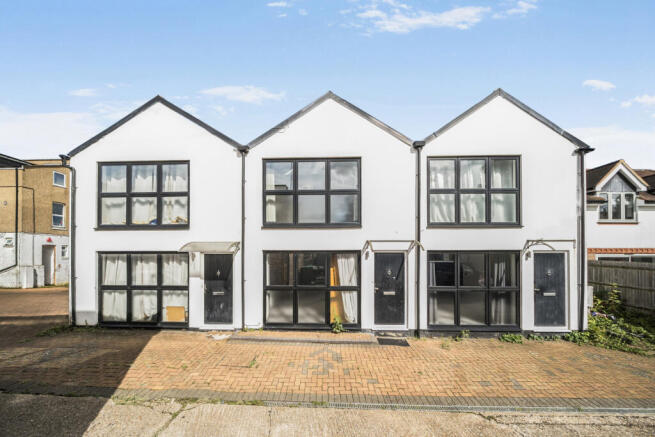 1354116-3-68c9519...