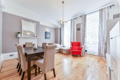 Highbury Park, Highbury and Islington, London, N5