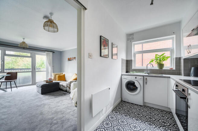 1417509-18-699c22...