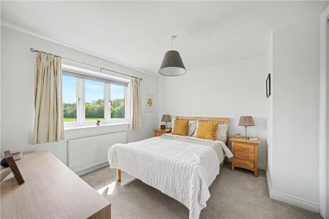 3 bed Detached for sale Image 8