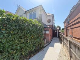 Flat 3, 110, Lowther Road, Bournemouth BH8 8NS