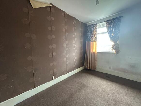2 bed Semi-Detached for sale Image 6