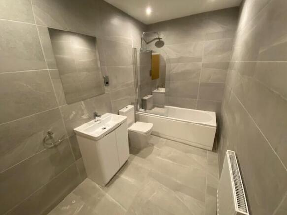1 bed Apartment to rent Image 4