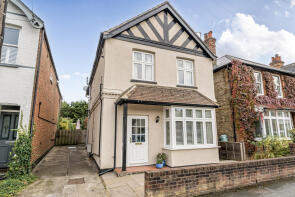 34 Bradenstoke, Station Road, West Byfleet KT14 6DR