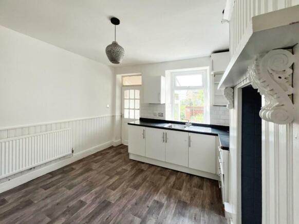 d2ac8e87-97 20wortley 20kitchen 20retake 201.jpg