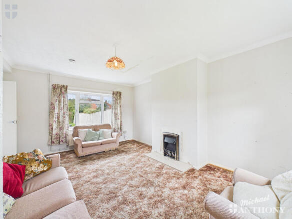 CAM03218G0-PR0945-STILL001