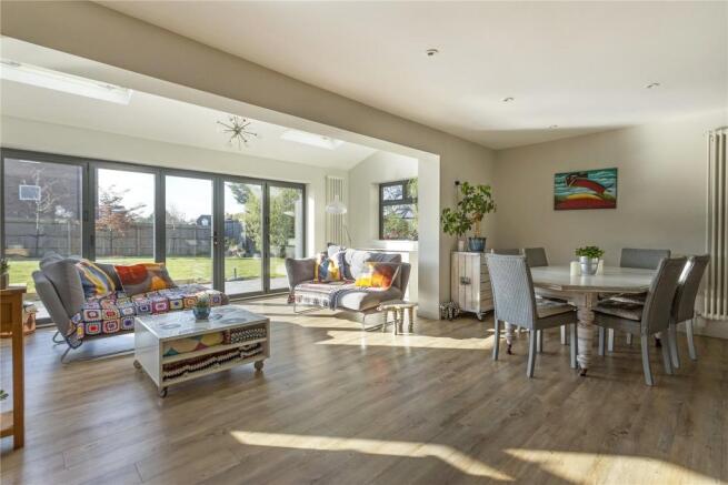Living/ Dining