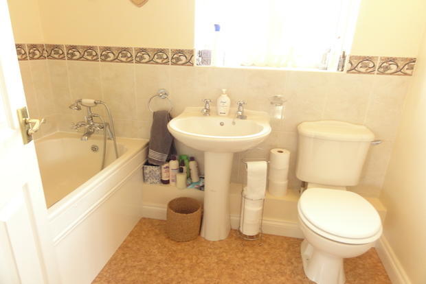 Bathroom/w.c.
