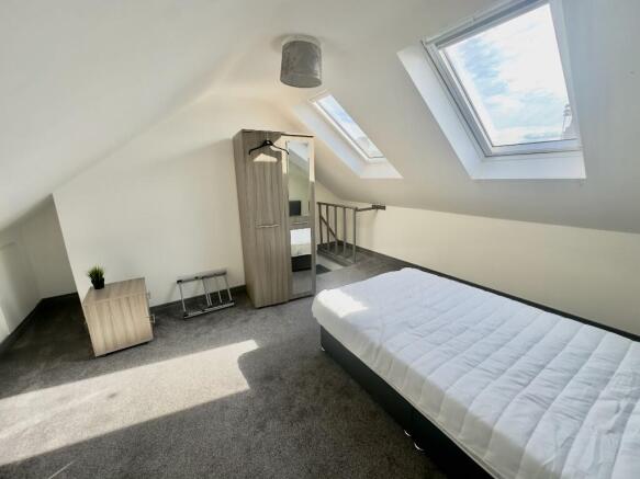 5 bed House of Multiple Occupation for sale Image 12