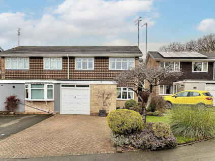 Melford Close, SEDGLEY, DY3 3QU