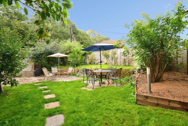 pbox-IMG.jpg