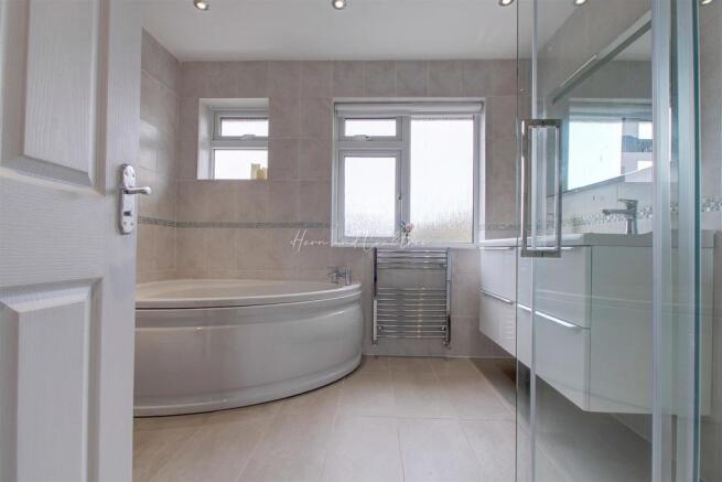 Rowan Way, Lisvane, Cardiff, Hern and Crabtree_ (2