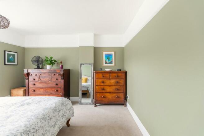 LLIHETAYOR33 - Bedroom F.jpg