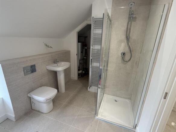 3 bed Semi-Detached for sale Image 9