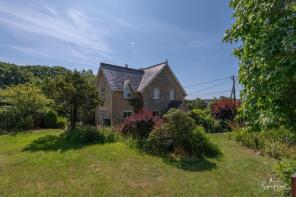 2, Hill Farm Cottages, Carpenters Road, St. Helens, Brading PO33 1YN