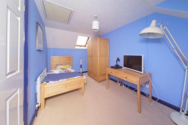Photo 12