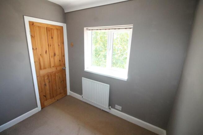 Bedroom 3a.JPG