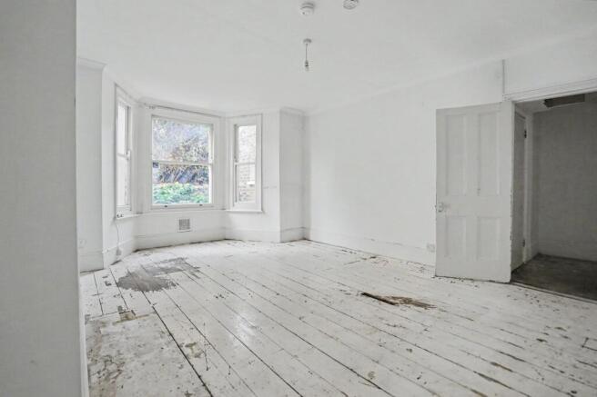 Flat 1 Marshall House, 2 Dorncliffe Road, London, SW6 5LF