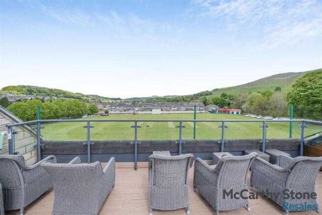 2 bed Apartment for sale Image 10
