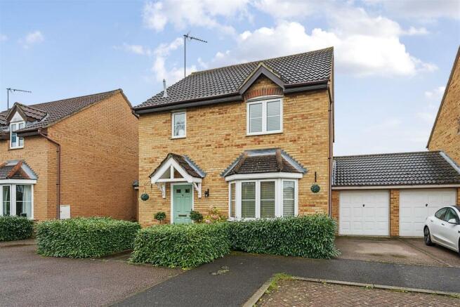 10 Mansell Close (20).jpg