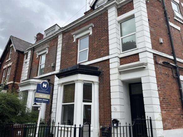 1 bed House Share to rent Image 5