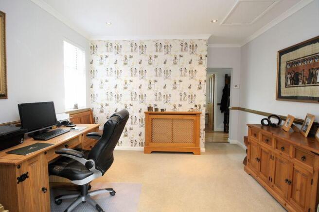 Dining Room/St...