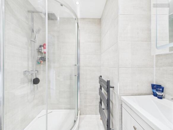En-Suite To Bedroom Four