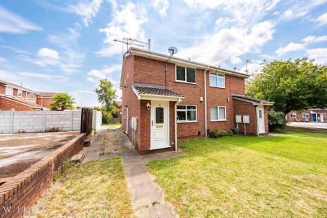 Westminster Drive, Stretton, Burton-on-Trent, Staffordshire, DE13