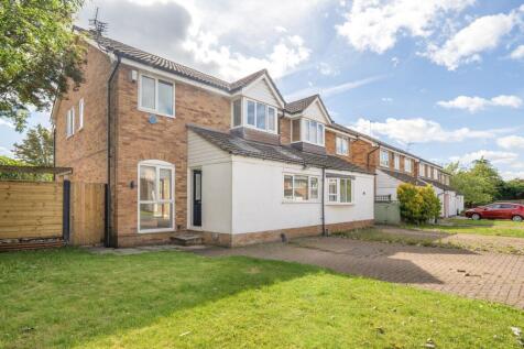 Fieldhead Road, Wilmslow, SK9