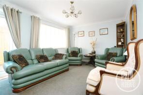 5, Winston Close, Lowestoft NR33 7QU
