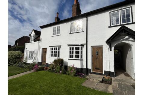 Tring Road, Aylesbury, HP22