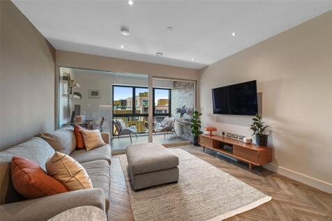 Lanthorn Court, 3 Monkwood Way, London, E3