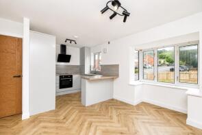 23, Clos Aneurin, Rhydyfelin, Pontypridd CF37 5DZ