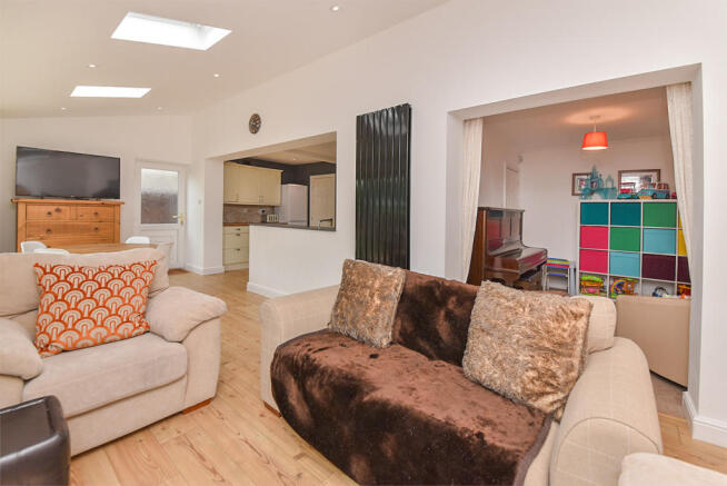 Open Plan Living Diner Kitchen