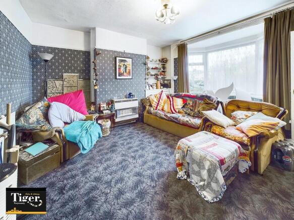 CAM02176G0-PR0469...