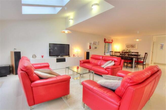 Kitchen/Dining/Family Room: