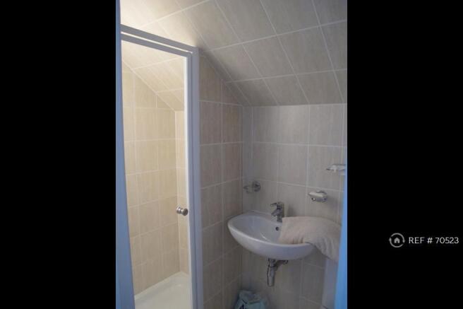 Ensuite To Main Bedroom