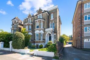 Flat 2, 56, Maple Road, Surbiton KT6 4AE
