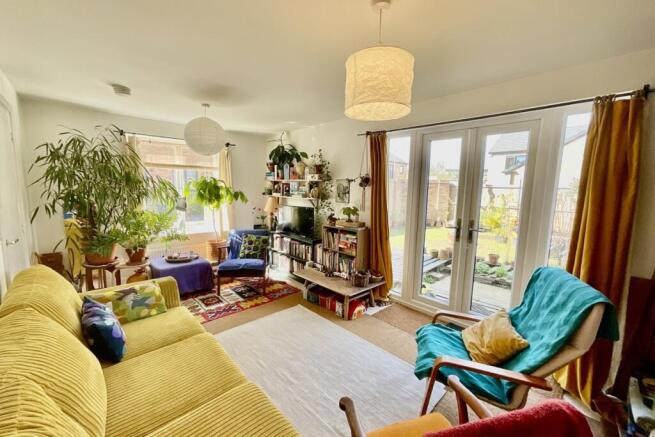 3 bed Semi-Detached for sale Image 7