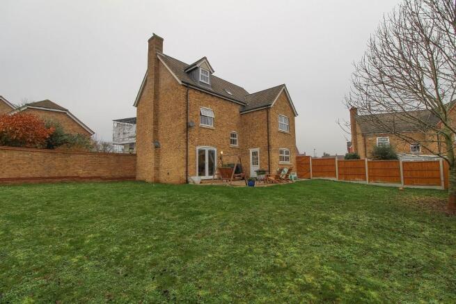 Rear Garden1
