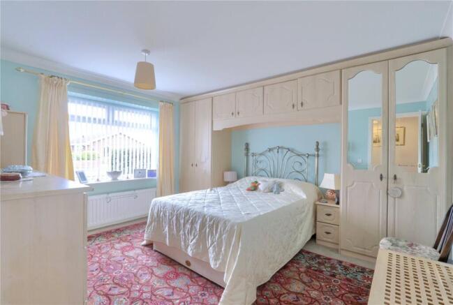 2 bed Bungalow for sale Image 8