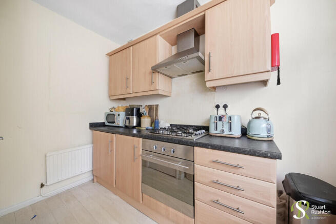 Flat 2, 65 Bamfor...